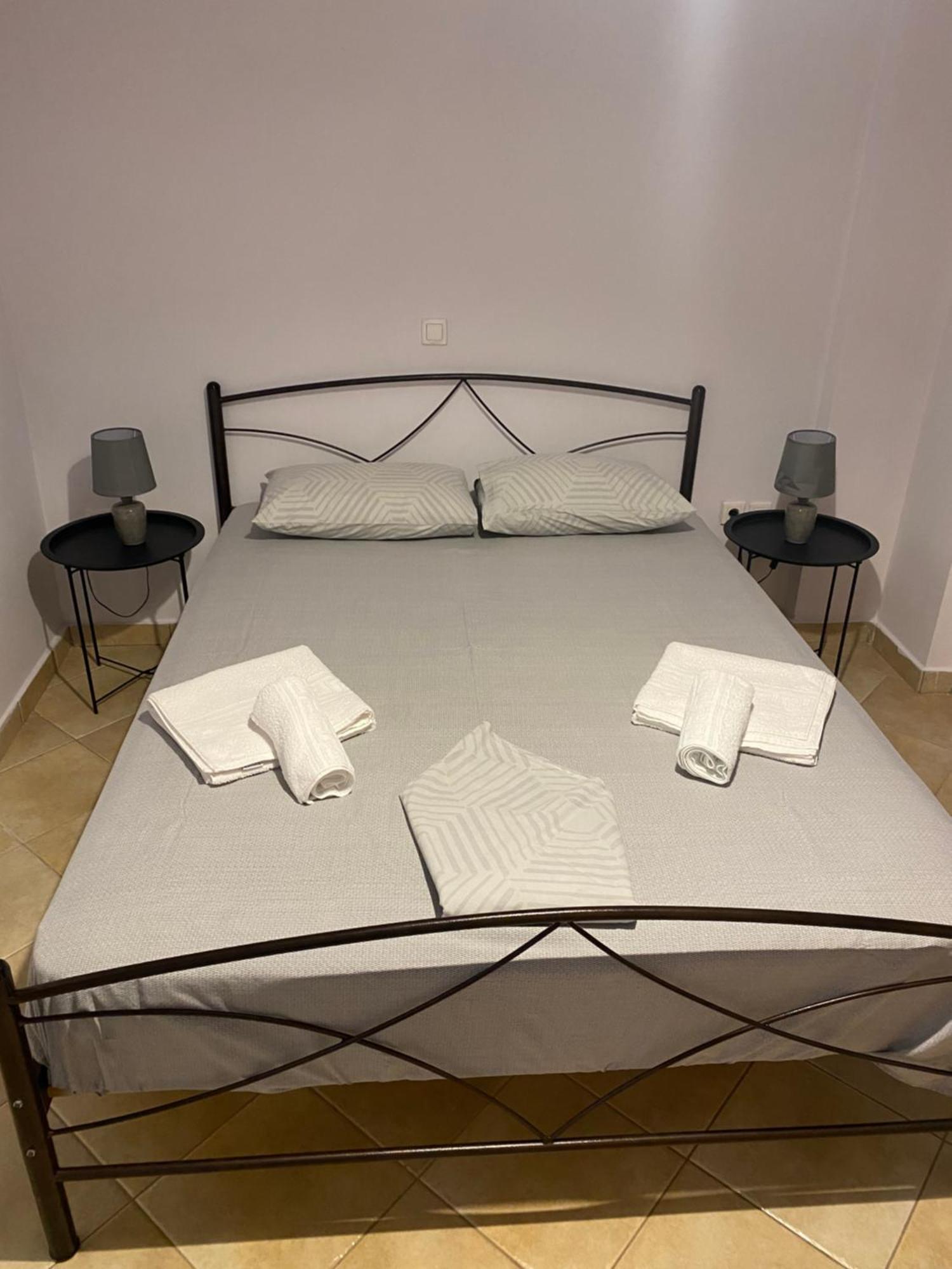 Alexis Apartments ピュロス エクステリア 写真